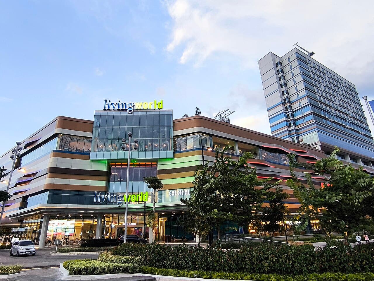Shopping Mall